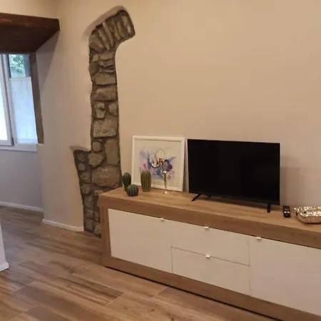 Kiki Casina Piazza Lori 아파트