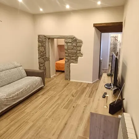 아파트 Kiki Casina Piazza Lori 산 마르첼로 피스토이에세